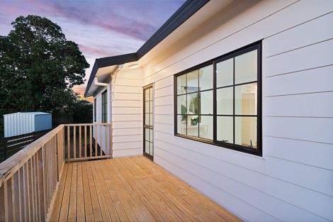 Photo of property in 13 Elisa Lane, Ranui, Auckland, 0612