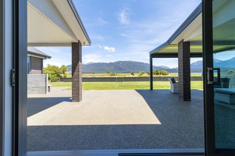 Photo of property in 21 Red Deer Place, Te Anau, 9600
