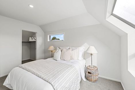 Photo of property in 3/251 Memorial Avenue, Burnside, Christchurch, 8053