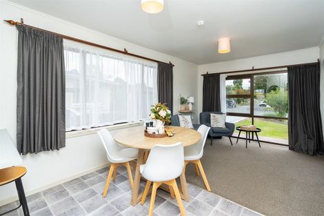 Photo of property in 29 Holloway Place, Forest Lake, Hamilton, 3200