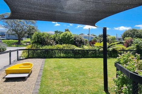 Photo of property in 57 Hauraki Road, Leigh, Warkworth, 0985