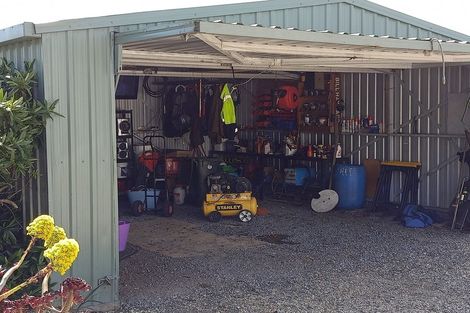 Photo of property in 50 Onslow Street, Bluff, 9814