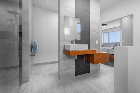 Photo of property in 22 Milford Street, Aotea, Porirua, 5024