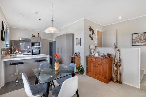 Photo of property in 1/30 Gills Avenue, Papakura, 2110