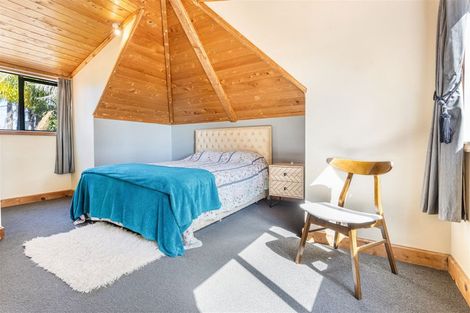 Photo of property in 35a Forest Hill Road, Henderson, Auckland, 0612