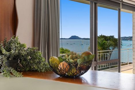 Photo of property in 55 Omokoroa Road, Omokoroa, 3114