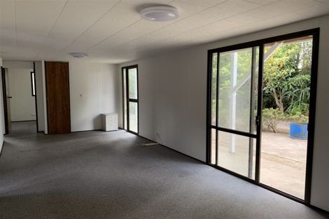 Photo of property in 300 State Highway 16, Kumeu, 0892