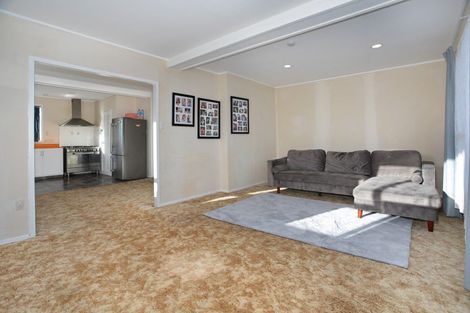 Photo of property in 9 Meads Place, Bulls, 4818