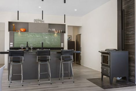 Photo of property in 40a Waldron Road, Alexandra, 9391