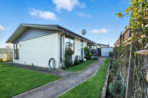 Photo of property in 112b Breezes Road, Avondale, Christchurch, 8061