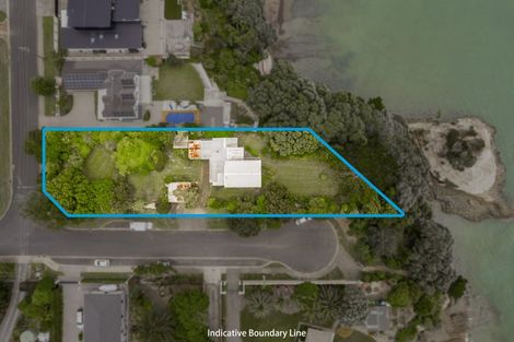 Photo of property in 32 Pohutukawa Road, Beachlands, Auckland, 2018
