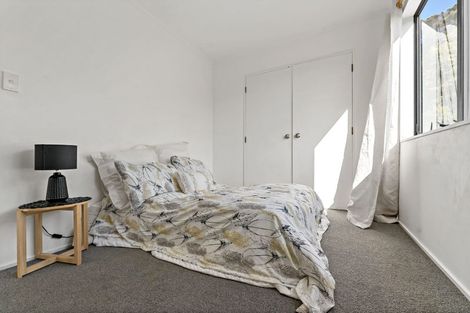 Photo of property in 1/147 Spinella Drive, Bayview, Auckland, 0629