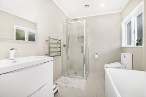 Photo of property in 21 Butterworth Avenue, Opaheke, Papakura, 2113