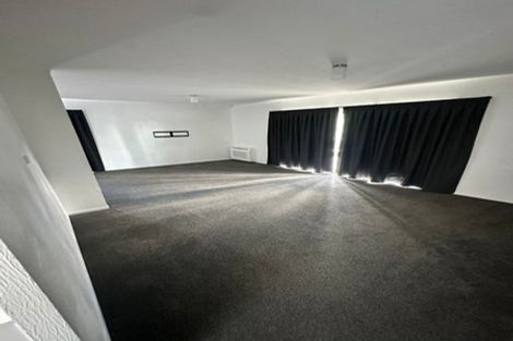 Photo of property in 24 Garton Drive, Massey, Auckland, 0614