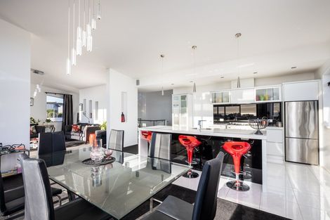 Photo of property in 6 Sunset Street, Bell Block, New Plymouth, 4312