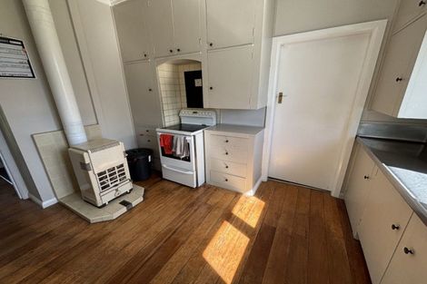 Photo of property in 103 Vogel Street, Roslyn, Palmerston North, 4414