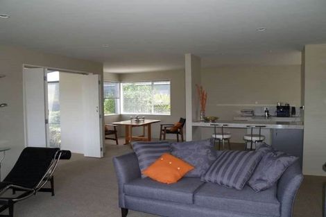 Photo of property in 38 Harvey Street, Waipahihi, Taupo, 3330