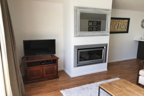 Photo of property in 2/105 Seddon Road, Frankton, Hamilton, 3204