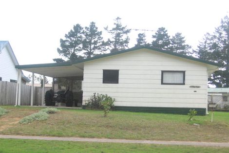 Photo of property in 306 Matarangi Drive, Matarangi, Whitianga, 3592