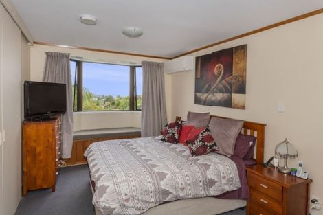 Photo of property in 10 Granfield Place, Te Kamo, Whangarei, 0112