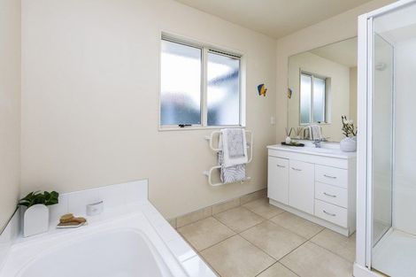 Photo of property in 23 Anglem Way, Northwood, Christchurch, 8051