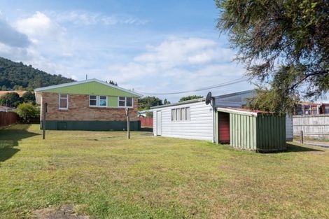 Photo of property in 16 Garrick Place, Pukehangi, Rotorua, 3015
