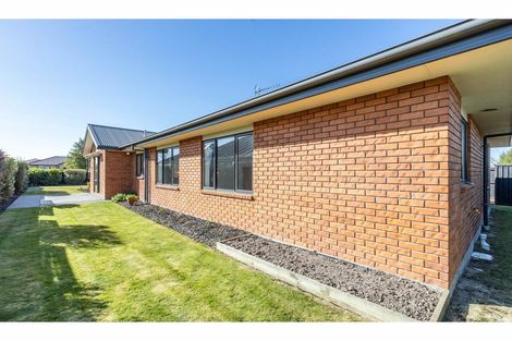 Photo of property in 9 Taiwhenua Street, Rangiora, 7400