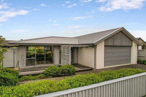 Photo of property in 24 Stevenson Drive, Papamoa, 3118