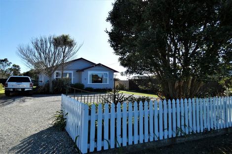 Photo of property in 23 Gladstone Street, Westport, 7825