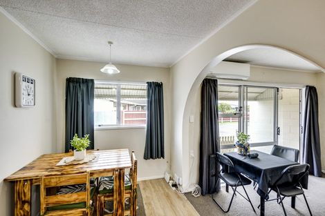 Photo of property in 2/11 Hereford Place, Tamatea, Napier, 4112