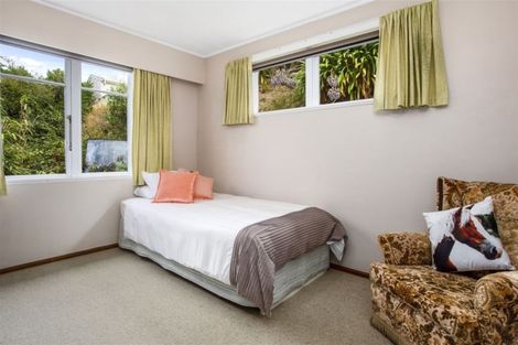 Photo of property in 56 Bassett Road, Johnsonville, Wellington, 6037