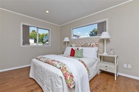 Photo of property in 1/34 Arrow Road, Forrest Hill, Auckland, 0620