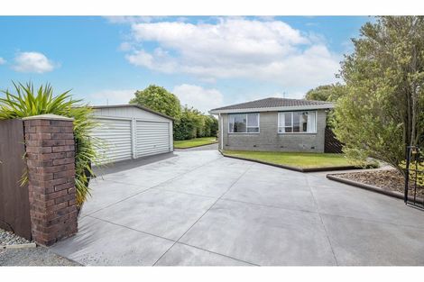 Photo of property in 25 Meon Street, Aranui, Christchurch, 8061