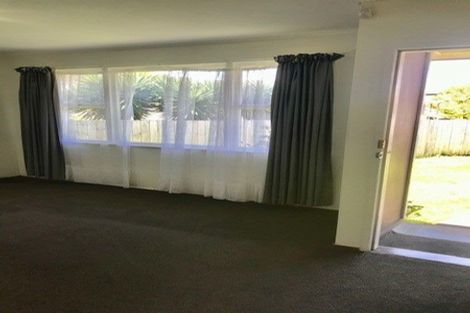 Photo of property in 1/36 Convair Crescent, Mangere, Auckland, 2022