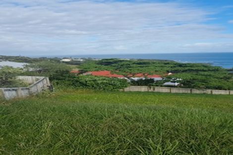 Photo of property in 13 Nancy Wake Place, Cable Bay, 0420
