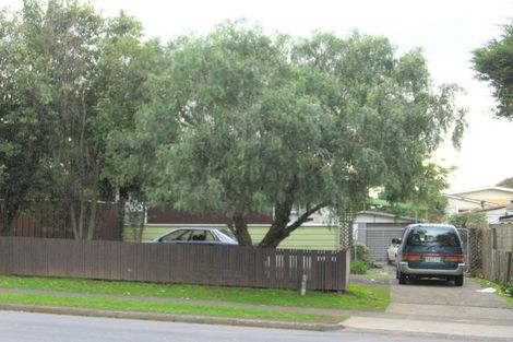 Photo of property in 143 Mahia Road, Wattle Downs, Auckland, 2103