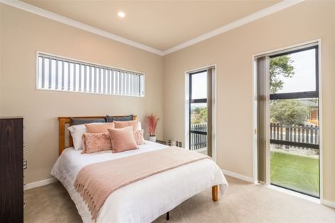Photo of property in 7 Stoneleigh Green, Parklands, Christchurch, 8083
