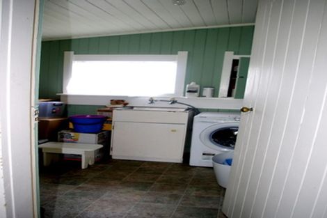 Photo of property in 28 Napier Street, Opunake, 4616