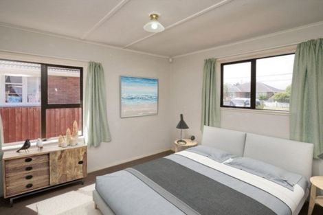 Photo of property in 43 Dunarnan Street, Avonside, Christchurch, 8061