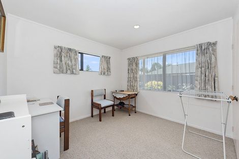 Photo of property in 52 Forth Crescent, Glenview, Hamilton, 3206