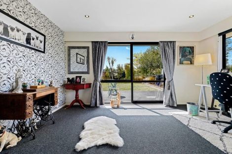 Photo of property in 777 Loburn Whiterock Road, Loburn, Rangiora, 7472
