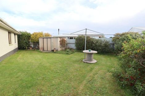 Photo of property in 2 Dundee Street, Strathern, Invercargill, 9812