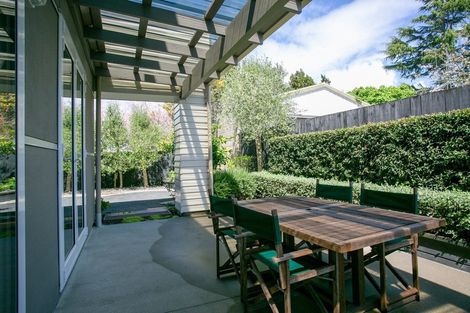 Photo of property in 49 Clare Street, Cambridge, 3434