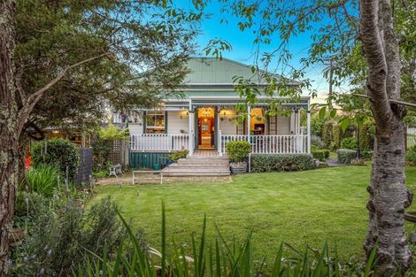 Photo of property in 8 South Avenue, Kaukapakapa, 0871