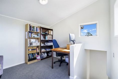 Photo of property in 35 Hazelwood Avenue, Dinsdale, Hamilton, 3204