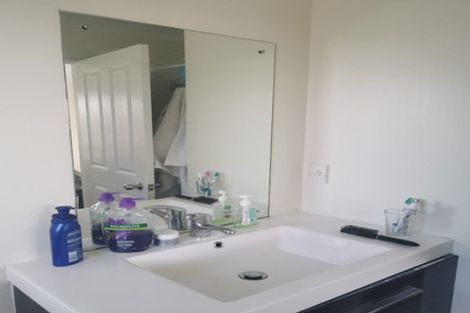 Photo of property in 17 Mili Way, Ranui, Auckland, 0612