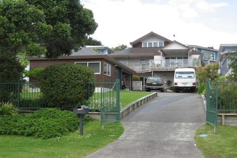 Photo of property in 45 De Luen Avenue, Tindalls Beach, Whangaparaoa, 0930