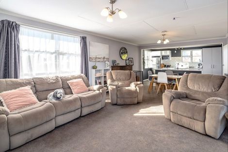 Photo of property in 46 Miller Street, Dannevirke, 4930