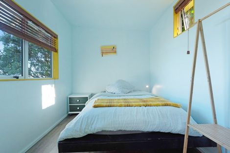 Photo of property in 51 Fairview Crescent, Kelburn, Wellington, 6012