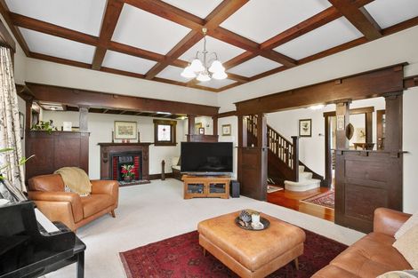 Photo of property in 348 Saint Aubyn Street, Moturoa, New Plymouth, 4310